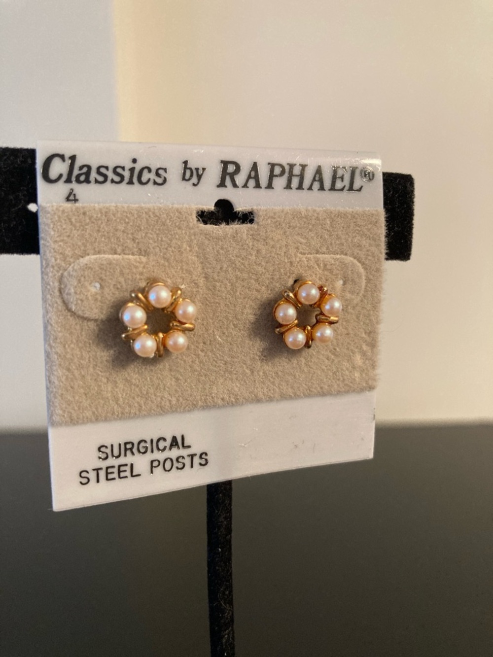 Classics by Raphael Gold Pearl Cluster Stud Earrings - Cream